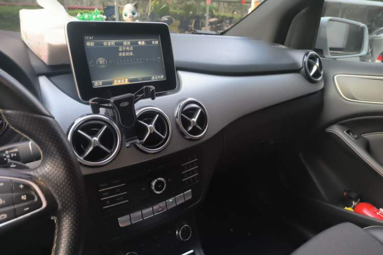 Used Mercedes-Benz B-Class 2015 B 200 Sport Edition