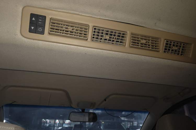 Used Wuling Hongguang 2014 1.5L S Standard Version
