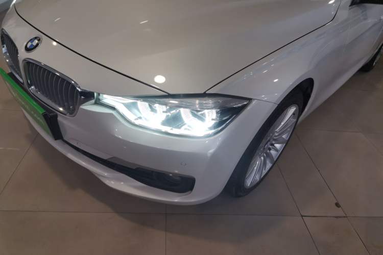 Used BMW 3 Series 2018 320Li Fashion Model
