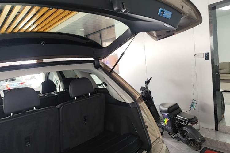Used Audi Q7 2018 40 TFSI Comfort Model