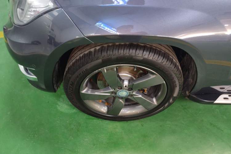 Used Mercedes-Benz GLK-Class 2013 GLK 300 4MATIC Dynamic Sunroof Model