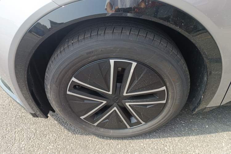 Used Toyota bZ5 2025 Model 550 JOY