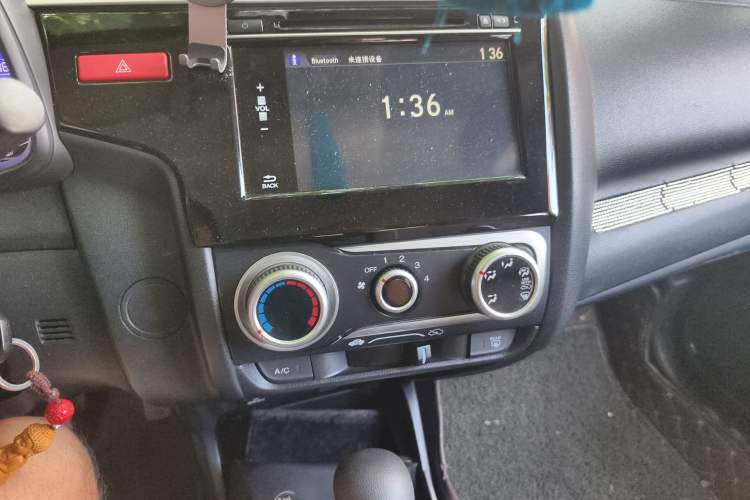 Used Honda Fit 2014 1.5L SE CVT Fashion Model
