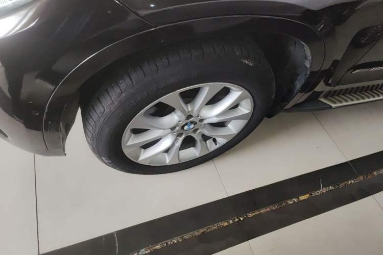 Used BMW X5 2018 xDrive28i
