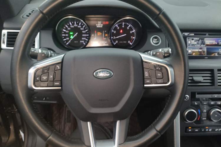 Used Land Rover Discovery Sport 2015 2.0T HSE LUXURY Steering Wheel