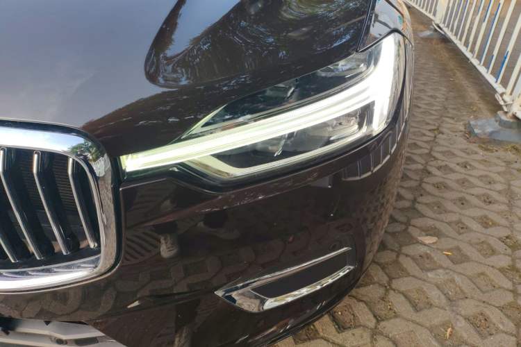 Used Volvo XC60 2021 T5 4x4 Smart Luxury Edition Left Front Headlight