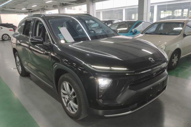 Used Nio ES6 2020 420 km Sport Edition Front Right 45 Deg