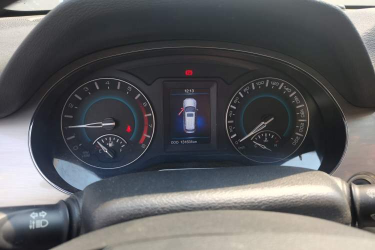 Used Haval H2 2017 Red-Label 1.5T Manual Two-Wheel Drive Luxury Model
