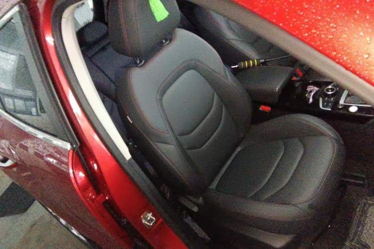 Used BORGWARD BX5 2017 20TGDI Automatic Two-Wheel Drive Pioneer Edition