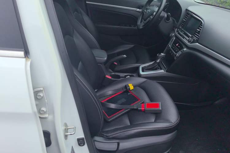 Used Hyundai Elantra (6th Generation / Lingdong) 2016 1.6L Automatic ZhiXuan – Elite Version
