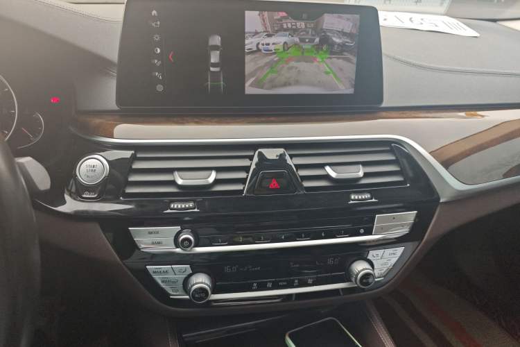 Used BMW 5 Series 2018 525Li Luxury Package