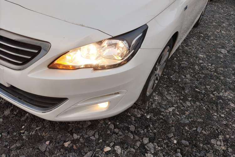 Used Peugeot 408 2016 1.6T Automatic Luxury Edition
