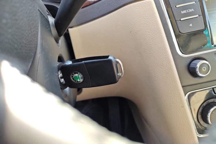 Used Skoda Superb Combi 2014 2.0 TSI Prestige Edition
