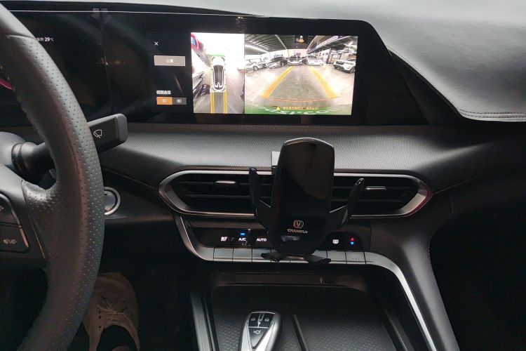 Used CHANGAN UNI-T 2020 1.5T Prestige Version Audio And AC Panel