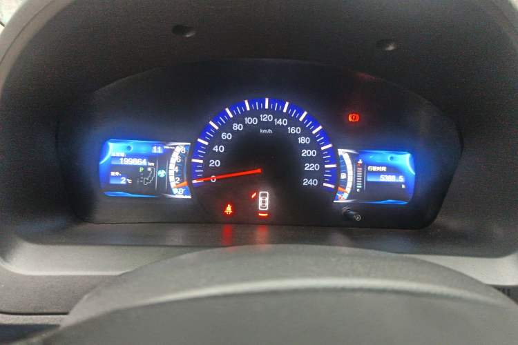 Used BYD G6 2012 1.5TID Automatic Prestige Version
