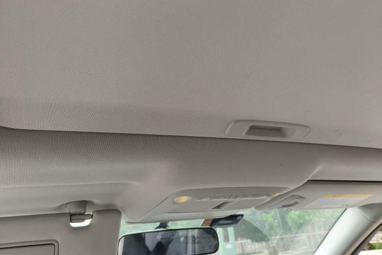 Used Infiniti Q50L 2018 2.0T Comfort Edition China VI Standard
