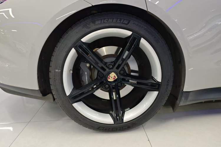 Used Porsche Taycan 2020 Taycan Exterior 5