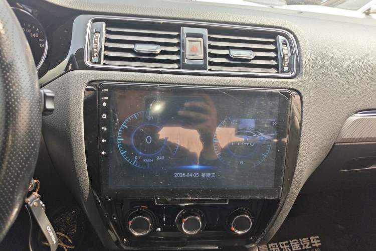 Used Volkswagen Sagitar 2016 230TSI 25th Anniversary Edition
