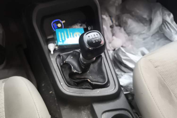 Used Wuling Hongguang V 2019 1.5L Standard Version China VI LAR
