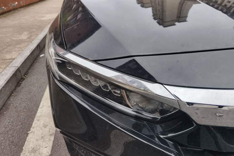 Used Honda Accord 2018 260TURBO Elite Edition China VI Right Front Headlight