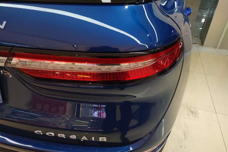 Used Lincoln Corsair 2021 2.0T Two-Wheel-Drive Luxury Edition
