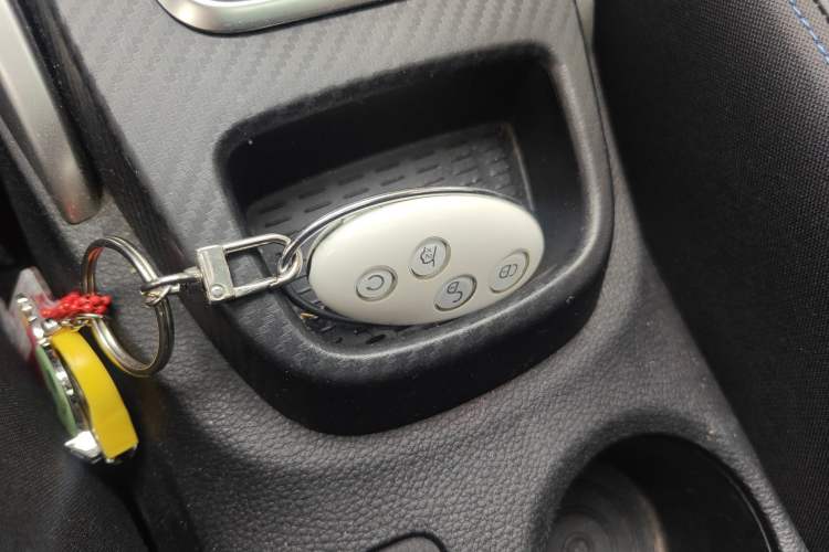 Used BYD Yuan New Energy 2018 EV360 Smart Connect Cool Edition Vehicle Key