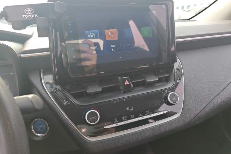 Used Toyota Corolla 2022 Dual-Motor 1.8L E-CVT Pioneer Edition Audio And AC Panel