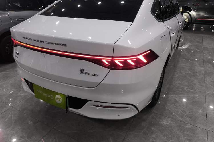 Used BYD Qin PLUS 2024 HONOR Edition DM-i 55KM Leading Model