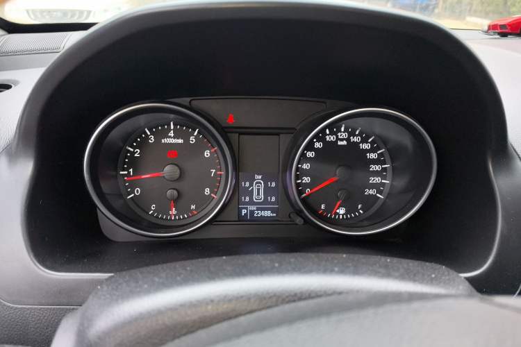 Used Haval H6 2016 Upgraded Model 1.5T Automatic Two-Wheel Drive Elite Version
