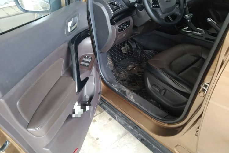 Used GAC Trumpchi GS4 2015 200T G-DCT Luxury Edition Driver Seat