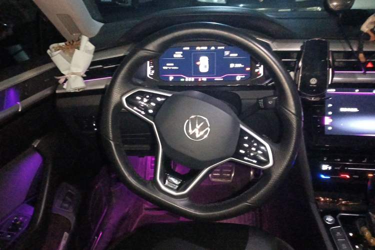 Used Volkswagen FAW-Volkswagen CC 2021 380TSI Striking Edition
