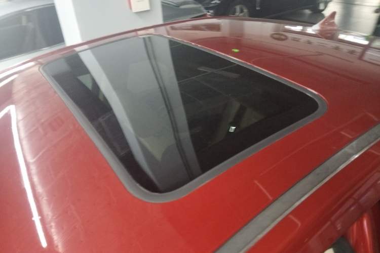 Used CHANGAN Alsvin V7 2016 1.6L Automatic Enjoyment Model China IV Standard
