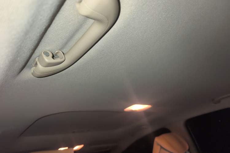 Used Hyundai Elantra (5th Generation / Langdong) 2012 1.6L Automatic Prestige Model
