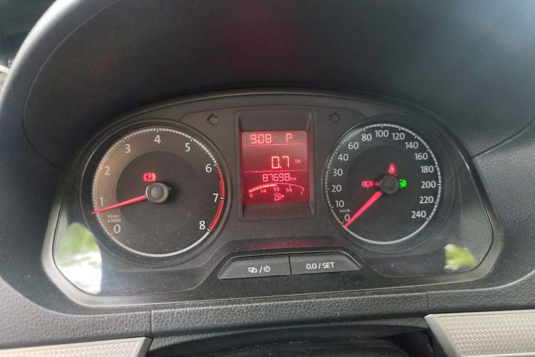 Used Volkswagen Jetta 2017 1.5L Automatic Comfort Model Instrument Cluster