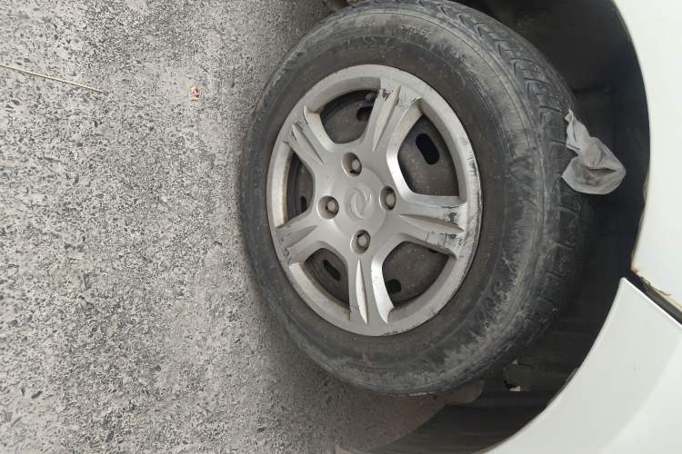 Used Dongfeng Fengon 330 2014 1.5L Manual Utility Version DK15