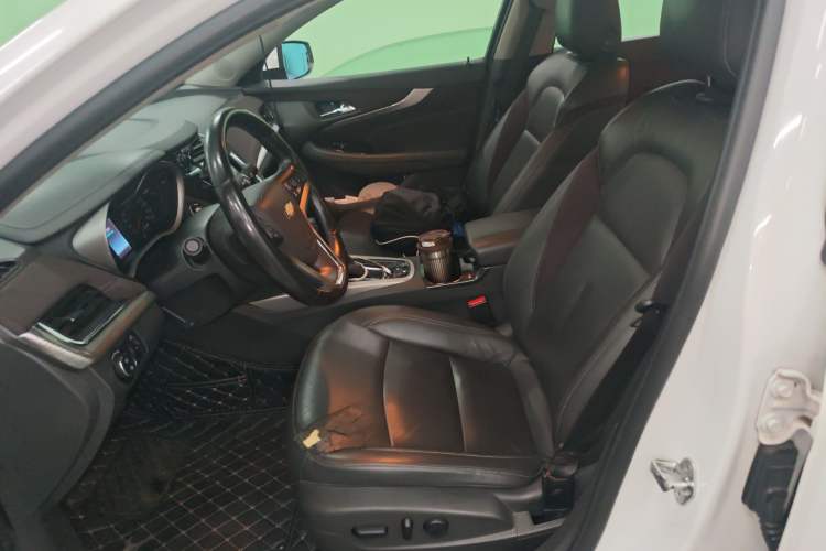 Used Chevrolet Malibu 2016 1.6T Automatic Luxury Edition Left Front Seat