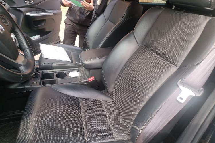 Used Honda CR-V 2015 2.4L two-wheel drive luxury version