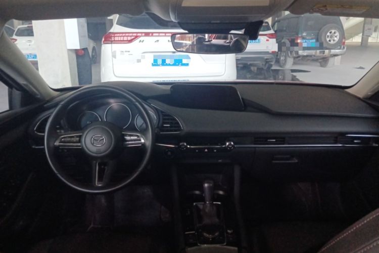 Used Mazda 3 Axela 2022 2.0L Automatic Zhiya Edition Center Console