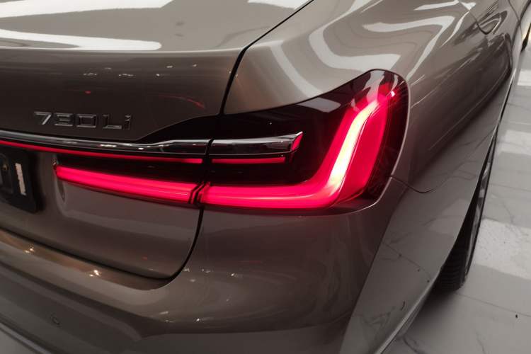 Used BMW 7 Series 2019 730Li Luxury Package