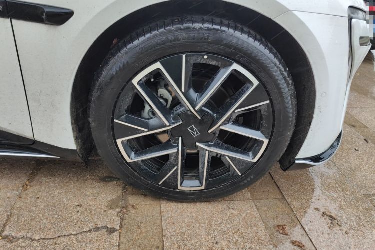 Used Avatr 06 2025 Pro All-Electric Version