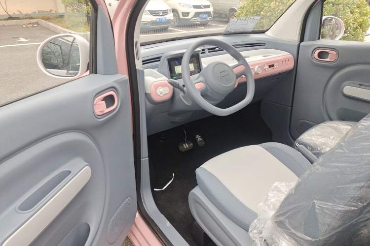 Used Bestune Pony 2025 222km Range Agile Horse
