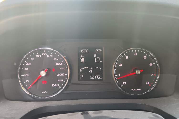 Used Roewe i6 2019 PLUS 1.6L CVT 4G Connected Luxury Deluxe Edition Instrument Cluster