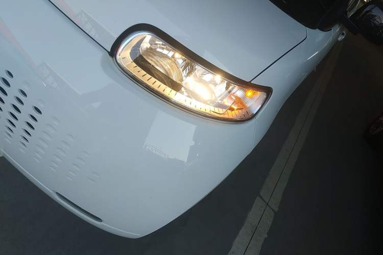 Used ORA White Cat 2020 401 km Long-Range Version Left Front Headlight