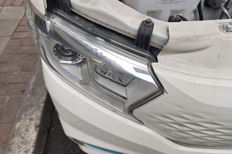 Used Kuayue Kuayue Xing V7 EV 2024 316 km Luxury Dual-Door Version 6 Seats
