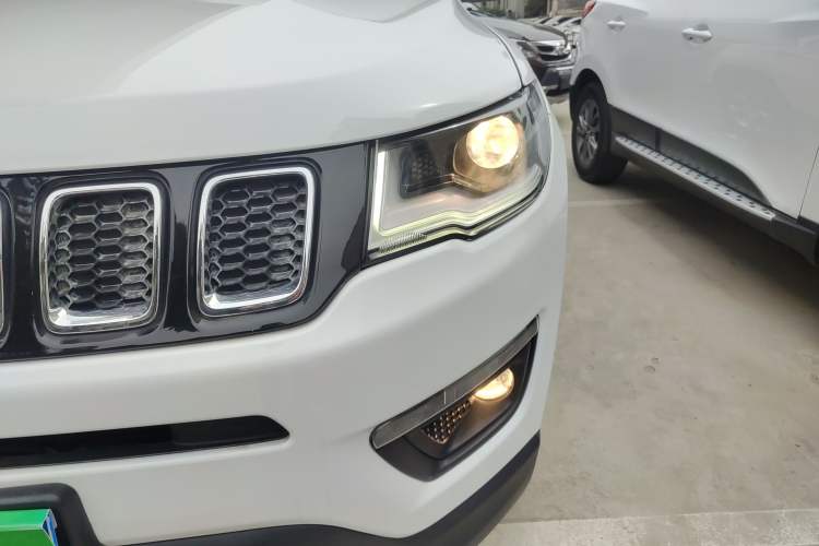 Used Jeep Compass 2019 200TS Automatic Premium - Connected Large Screen Version