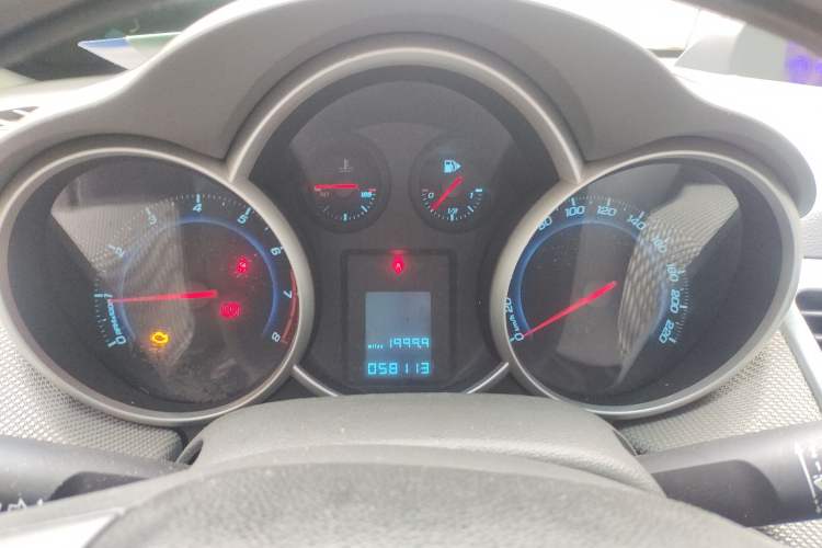 Used Chevrolet Cruze 2012 1.6L SE MT
