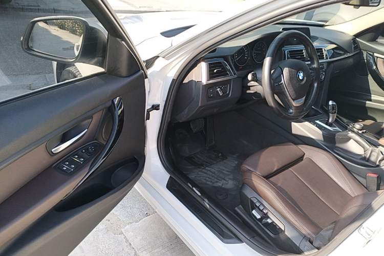 Used BMW 3 Series 2018 320Li Fashion Model