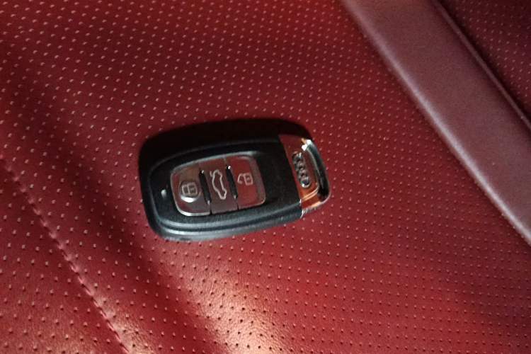 Used Audi A4L 2016 35 TFSI Collector's Edition Automatic Standard Model