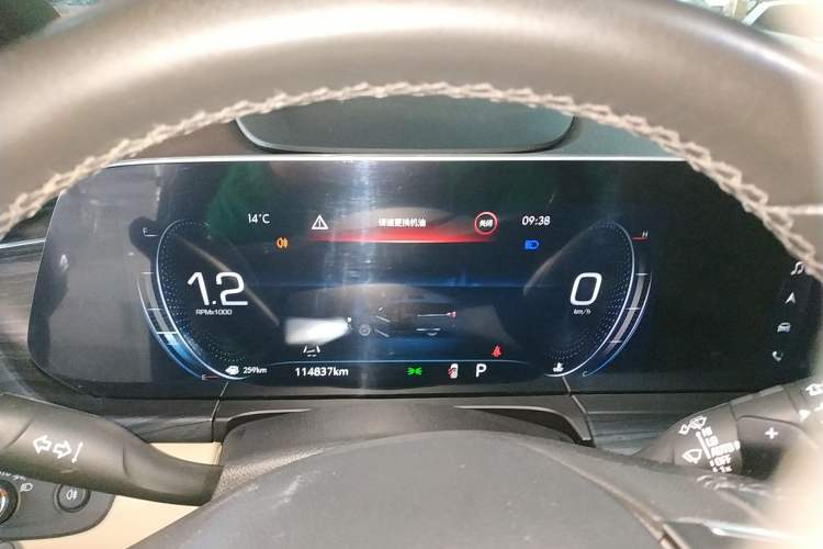 Used Buick GL8 2022 ES Land Cruiser 653T Luxury Model
