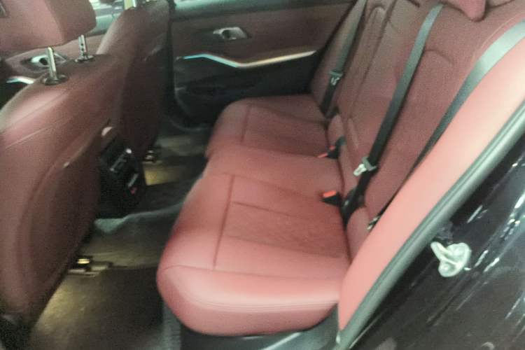 Used BMW i3 2024 eDrive 35 L